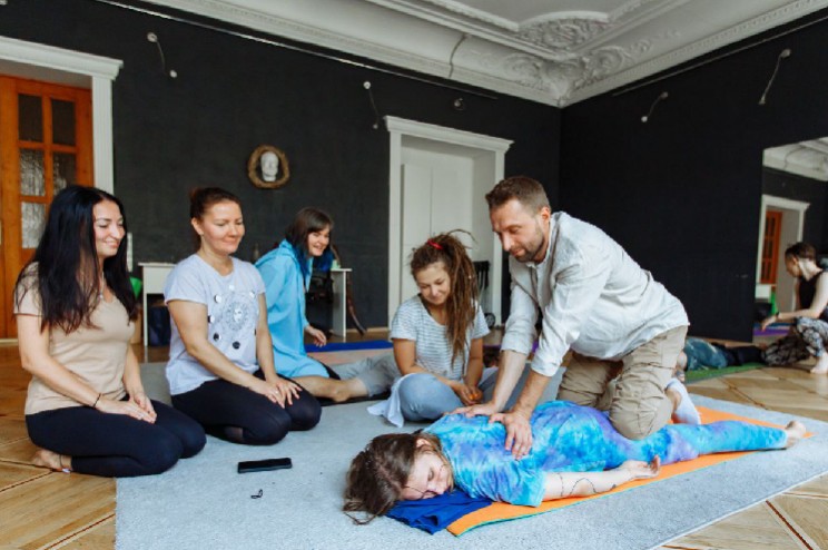 Владимир Азаров 